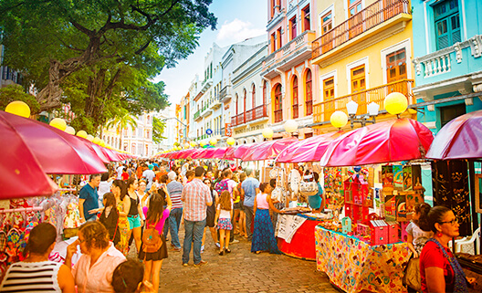 Feira do Bom Jesus no Recife Antigo