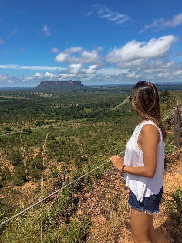 Mirante com o Morro do Chapéu ao fundo
