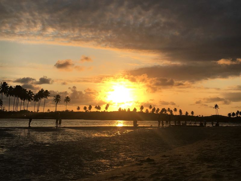 Por do sol no Pontal de Maracaípe: um melhores programa para fazer em Porto de Galinhas