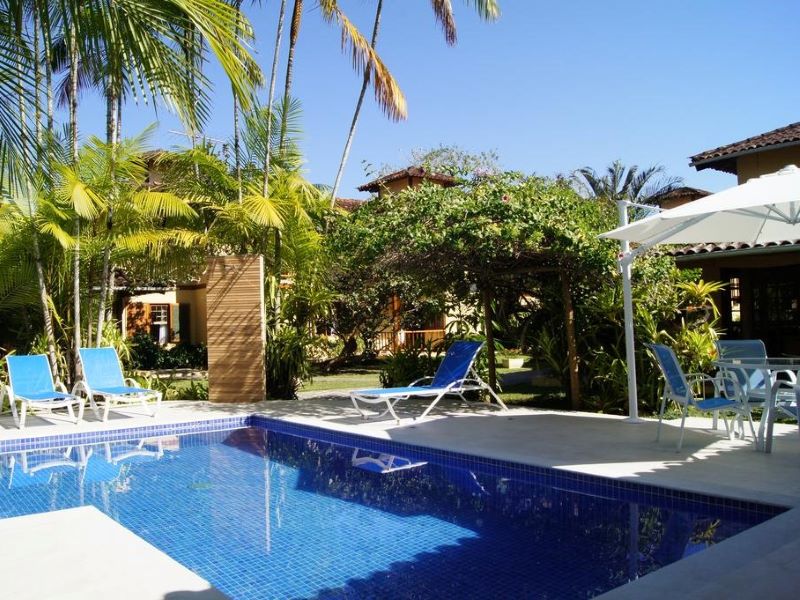 Área da piscina na Pousada Paisagem