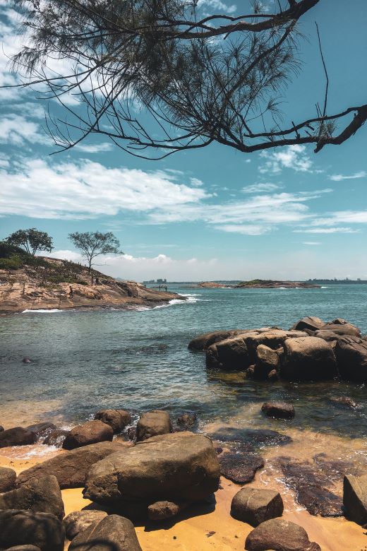 Praia Secreta em Vila Velha