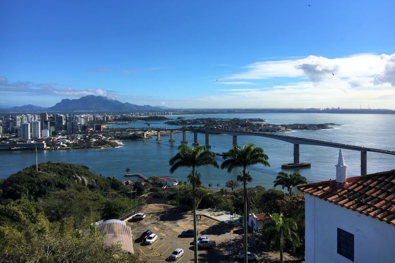 Vista do Convento da Penhaa, ponto turístico de Vila Velha